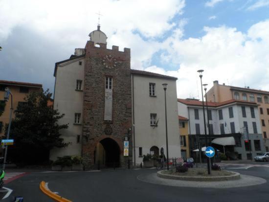 La Torre Hotel Cairo Montenotte Bagian luar foto